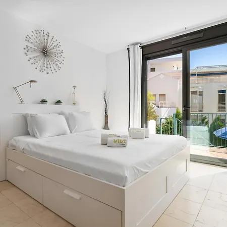 Vivi Homes - La Roca Pool, Terrace, Golf&sea View * Fuengirola