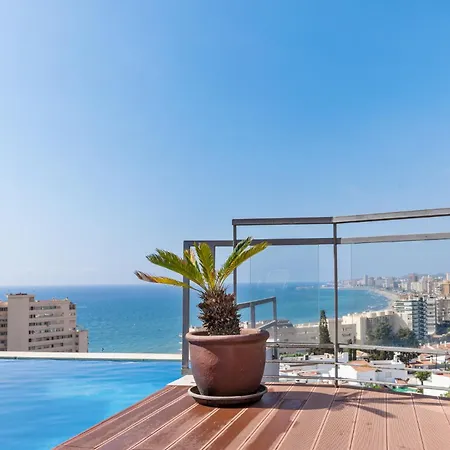 Vivi Homes - La Roca Pool, Terrace, Golf & Sea View * Fuengirola