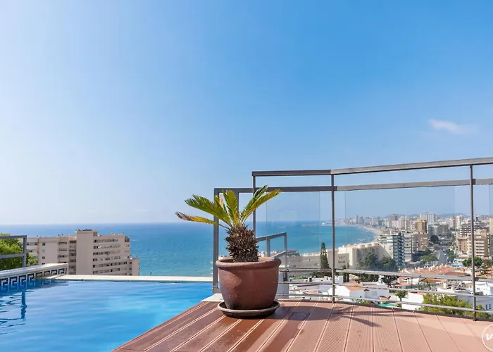 Vivi Homes - La Roca Pool, Terrace, Golf & Sea View * Fuengirola
