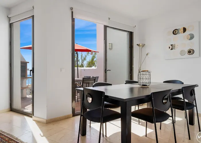 Vivi Homes - La Roca Pool, Terrace, Golf & Sea View * Fuengirola