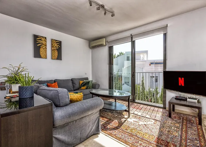 Vivi Homes - La Roca Pool, Terrace, Golf & Sea View * Fuengirola