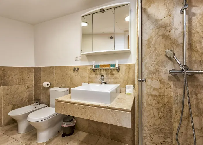 Vivi Homes - La Roca Pool, Terrace, Golf & Sea View Apartment