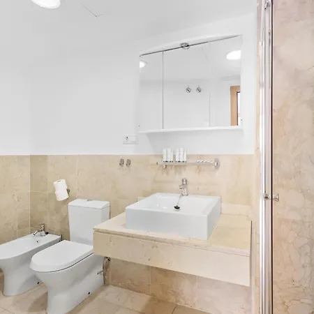 公寓 Vivi Homes - La Roca Pool, Terrace, Golf & Sea View